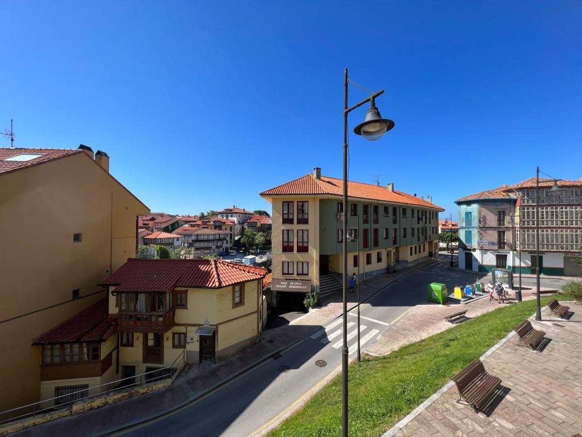 Apartamento Puertu Chicu Con Plaza De Garaje Privada Llanes Eksteriør bilde