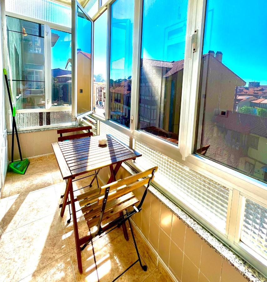 Apartamento Puertu Chicu Con Plaza De Garaje Privada Llanes Eksteriør bilde